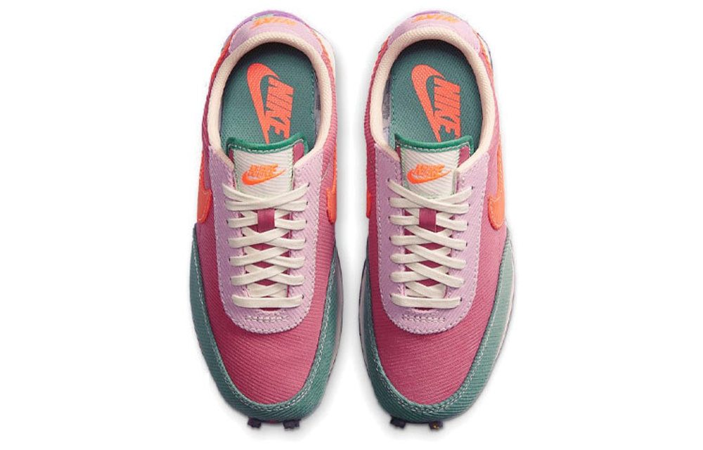 Кроссовки Nike Daybreak Desert Berry (Женская размерная сетка)