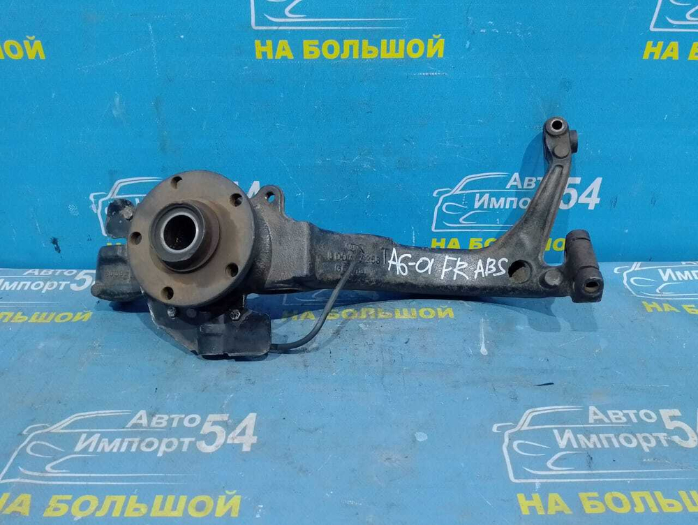 Ступица передняя правая AUDI A6 1999