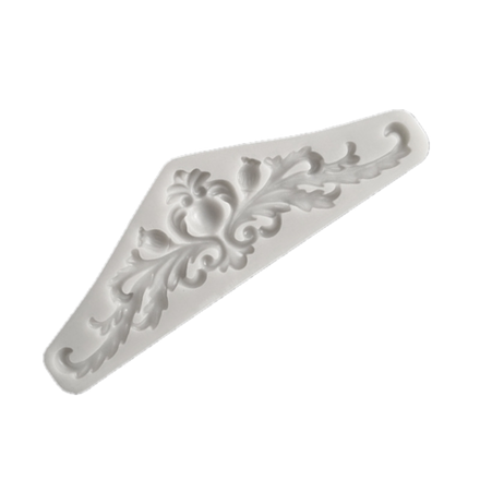 Молд силиконовый "Лепнина с маками треугольная" (входит в набор "Лепнина 3)