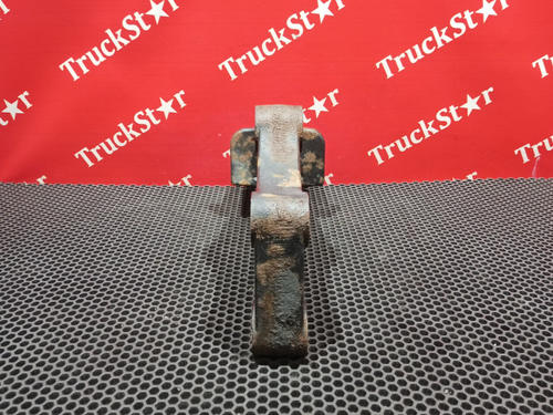 Кронштейн усилителя бампера 2017 г.