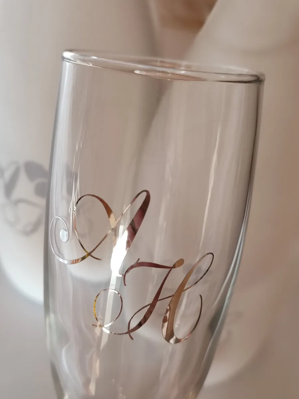 Наклейки свадебные зеркальное серебро инициалы " У "