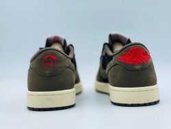 Кроссовки коллаборация Travis Scott x Air Jordan 1 Retro Low OG SP