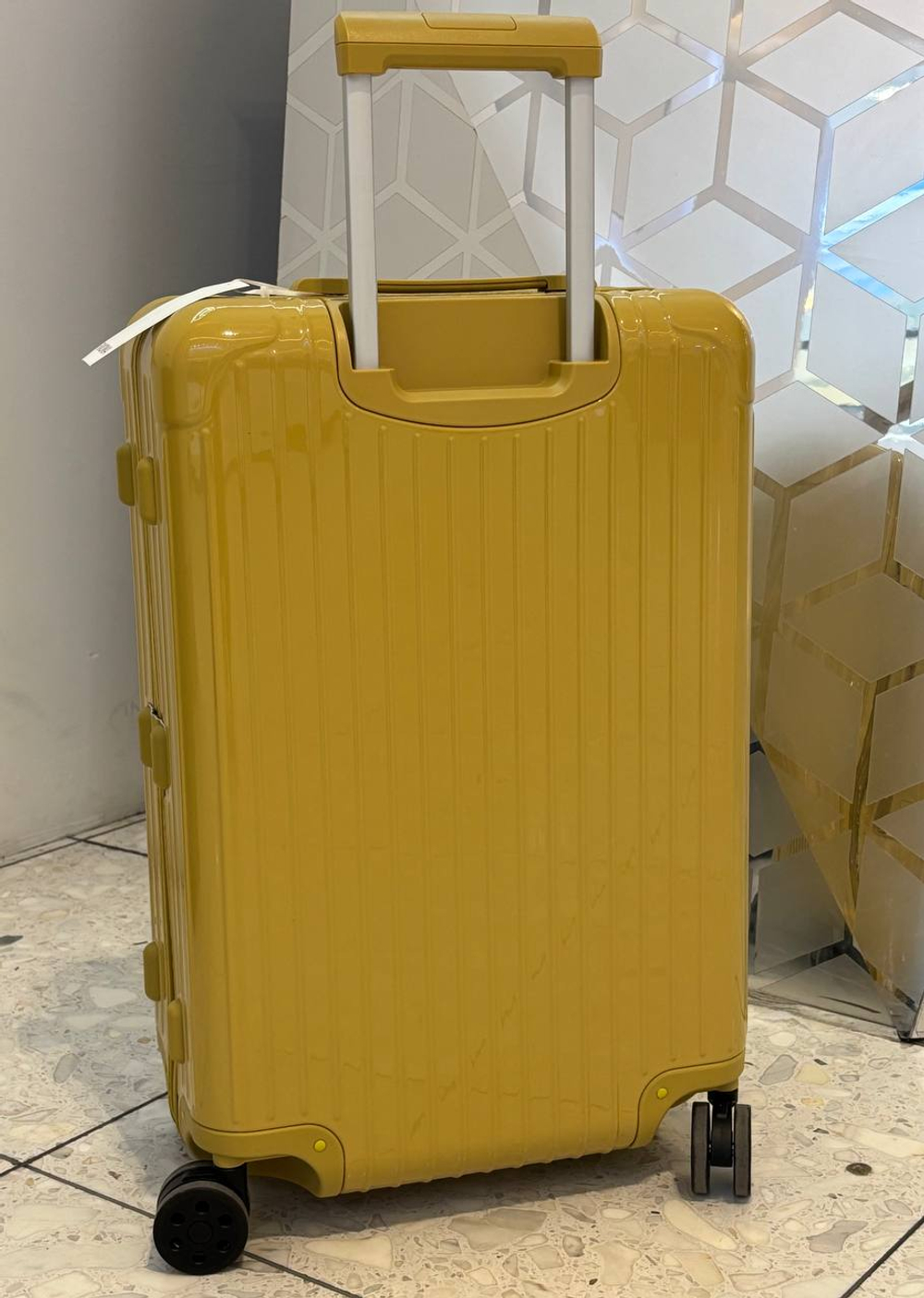 Чемодан Rimowa
