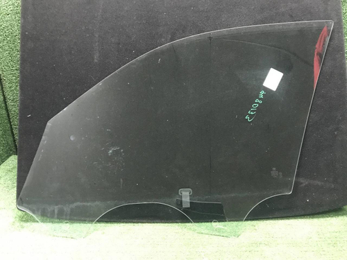Стекло двери переднее правое BMW 3er F30 (11-20)