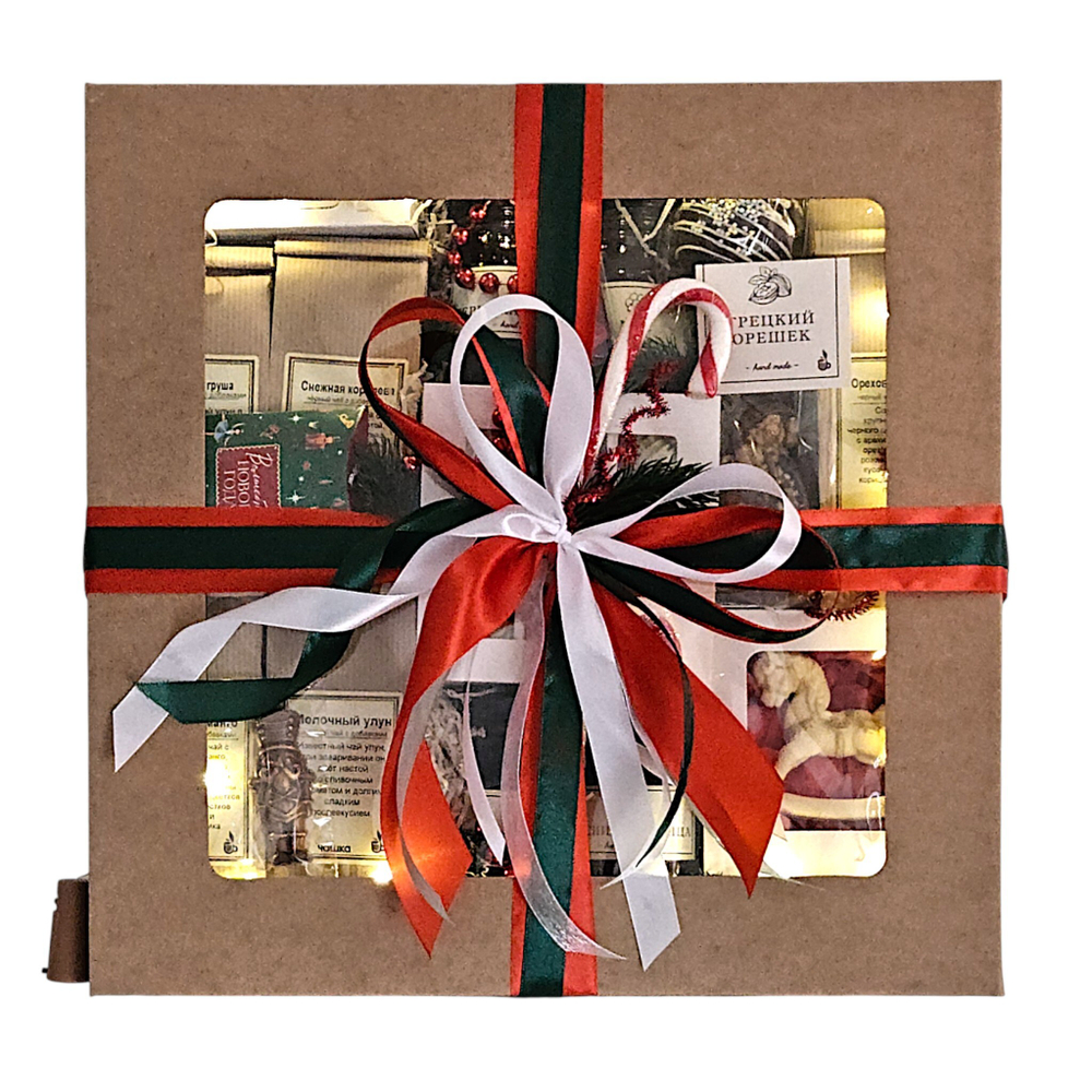 Большая подарочная коробка "Щелкунчик"