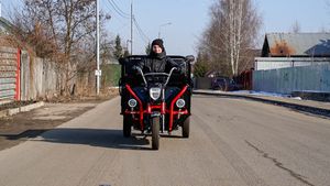 Грузовой электрический трицикл WHITE SIBERIA SIBTRIKE PRO CARGO 2000W (60V/36Ah) - версия 2025 года фото №36