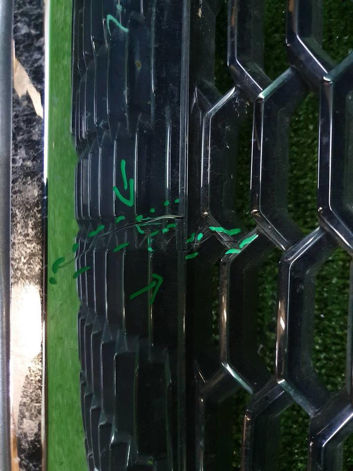 Решетка радиатора Haval F7 (2018-2022)