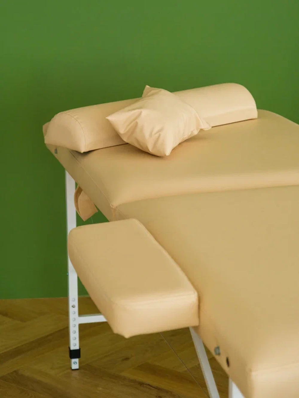 Массажный стол Relax 180/60 с регулировкой высоты