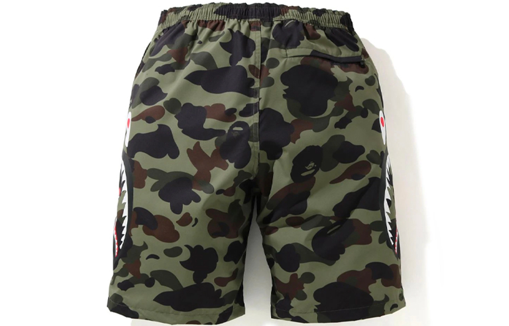 A Bathing Ape Bathing Ape 1st Camo Shark Beach Брюки