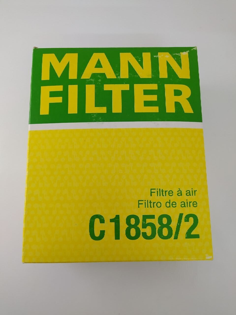 Фильтр воздушный Mann C18582