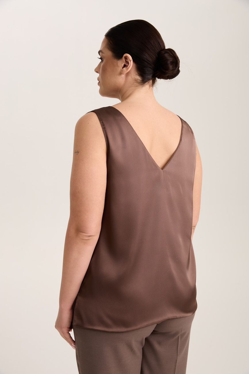 Топ двухслойный на широких бретелях, мокко