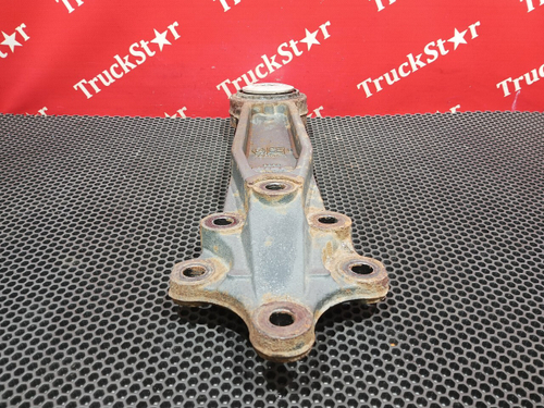 Кронштейн торсиона кабины правый