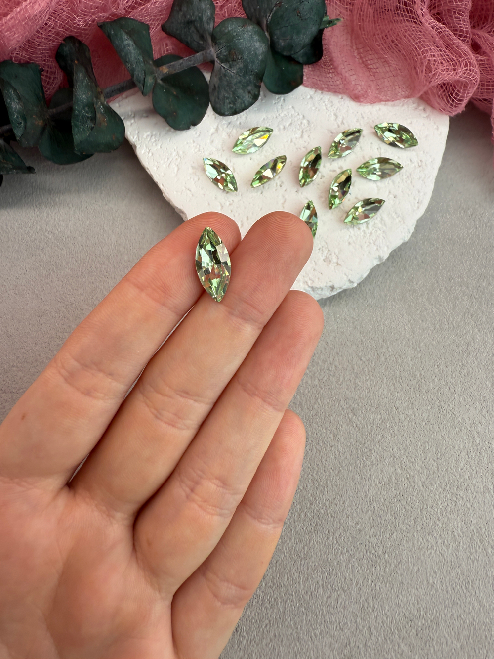 Наветт Navette 15*7 мм, Chrysolite