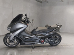 Yamaha T-Max 530
