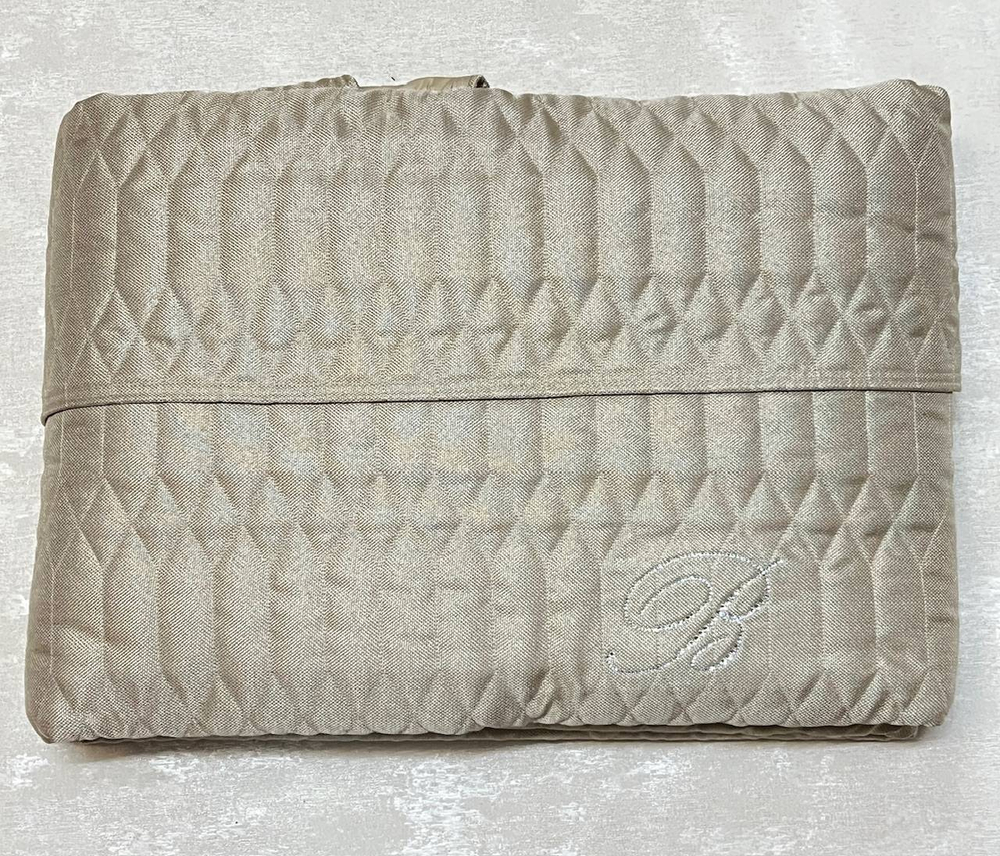 Покрывало 270x270 Blumarine Cinema бежевое