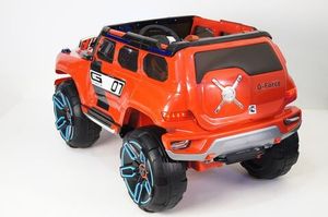 Детский электромобиль River Toys MERC E333KX красный