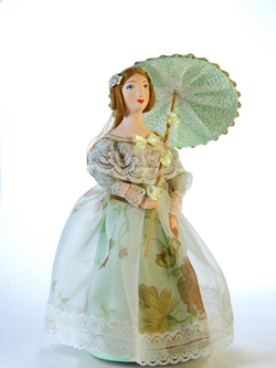 Кукла коллекционная Барышня в летнем платье с зонтиком 19 века