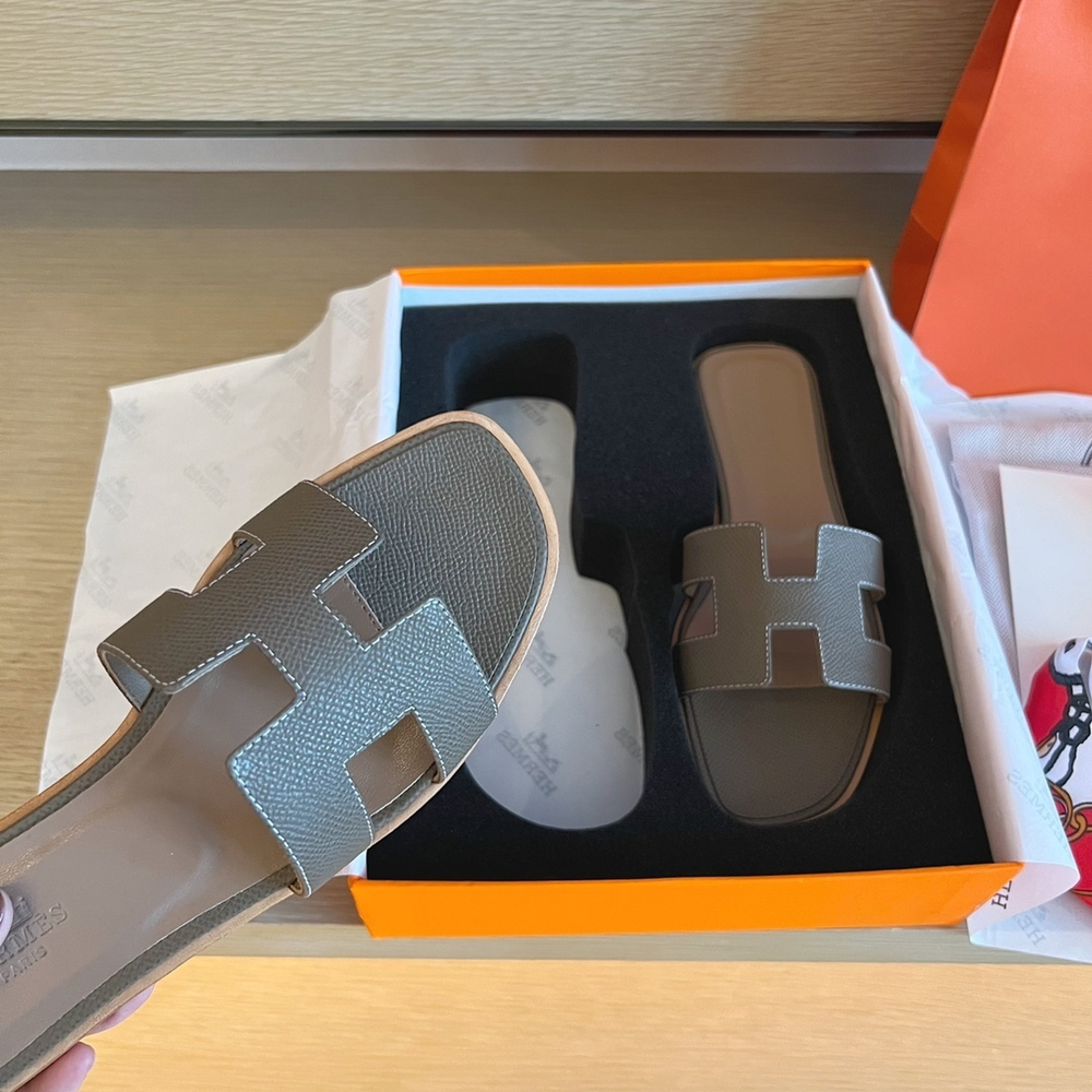 Hermes Oran Sandal