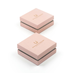 Футляр картонный с конструкцией крышка корпус основание с прослойкой.