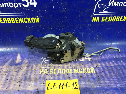 Замок двери передней правой TOYOTA COROLLA 1999