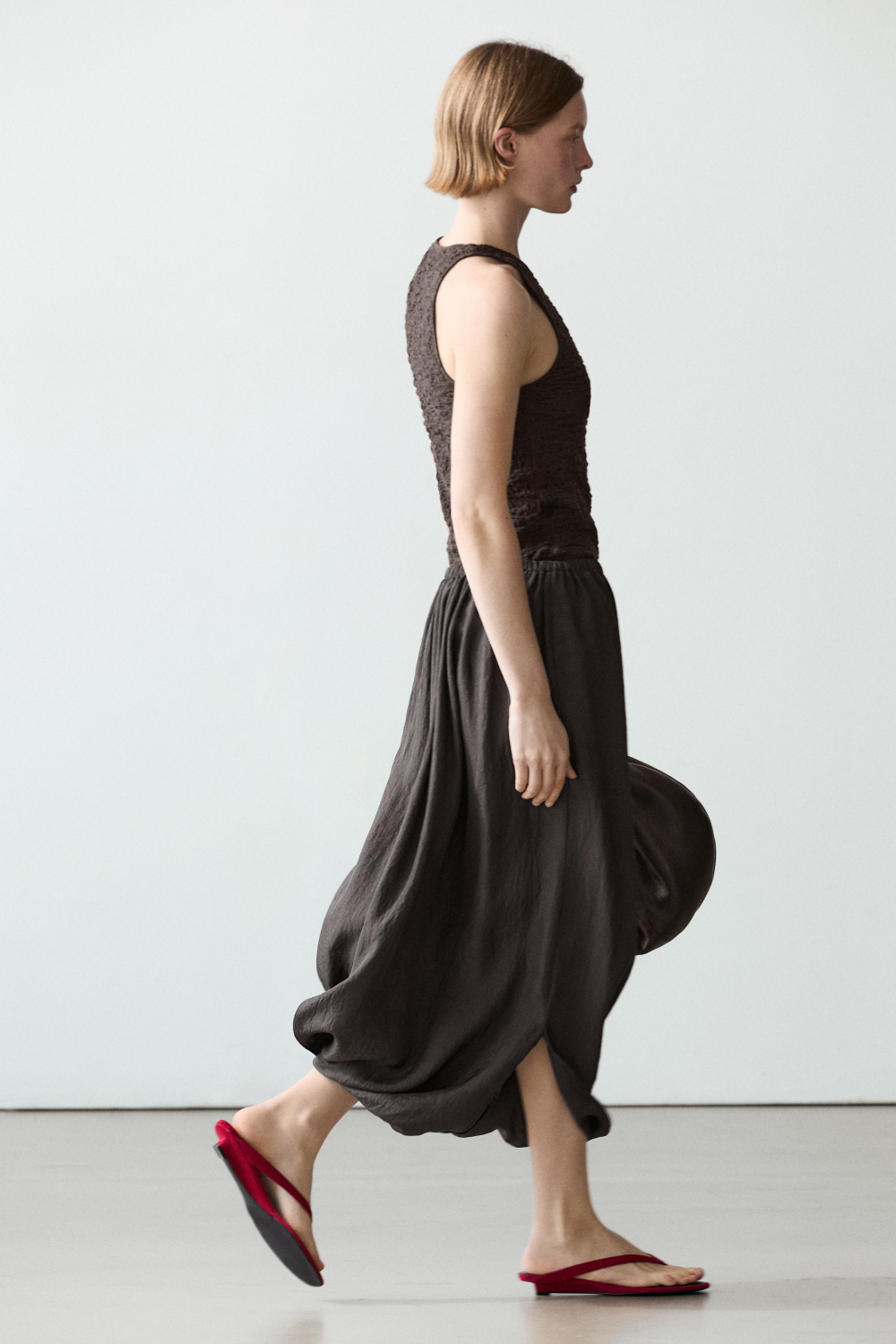 Massimo Dutti Юбка миди со сборками на талии, коричневый