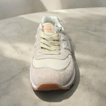 New Balance 574 • Space Pink Angora