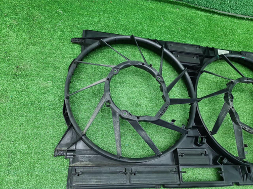 Диффузор вентилятора Audi A4 B9 (2015-н.в.)