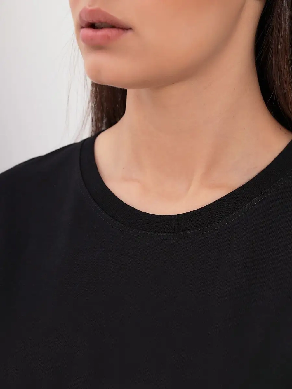 Женская футболка с принтом на спине Мишка Тедди