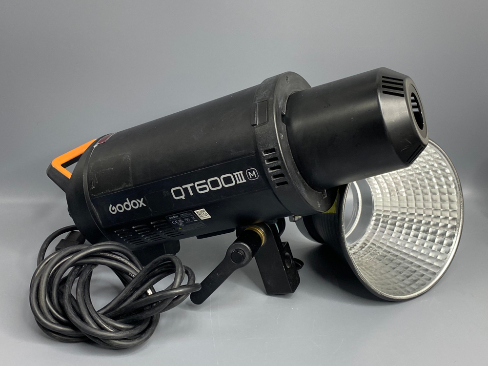 Godox QT600IIIM 600 Дж