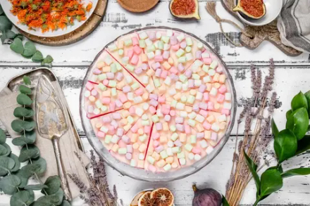 Торт "Bubble Gum" 1440гр/12порц