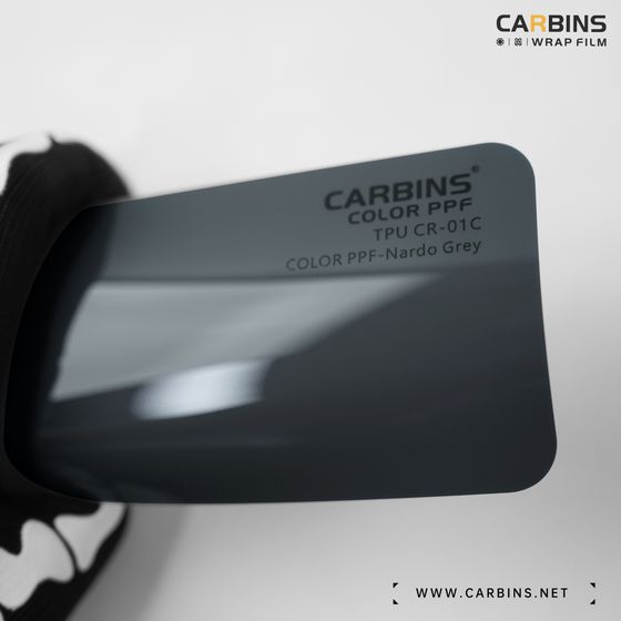 Веер образцов полиуретановой цветной пленки Carbins Color PPF