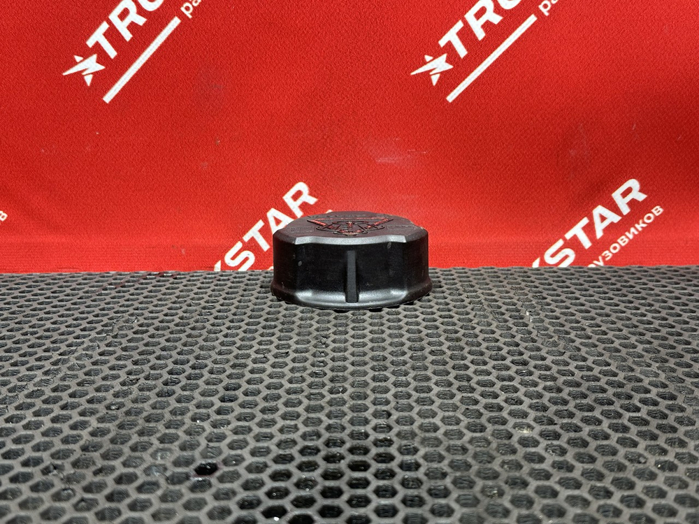 Крышка расширительного бачка