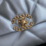 Chanel 19 Large 30 cm