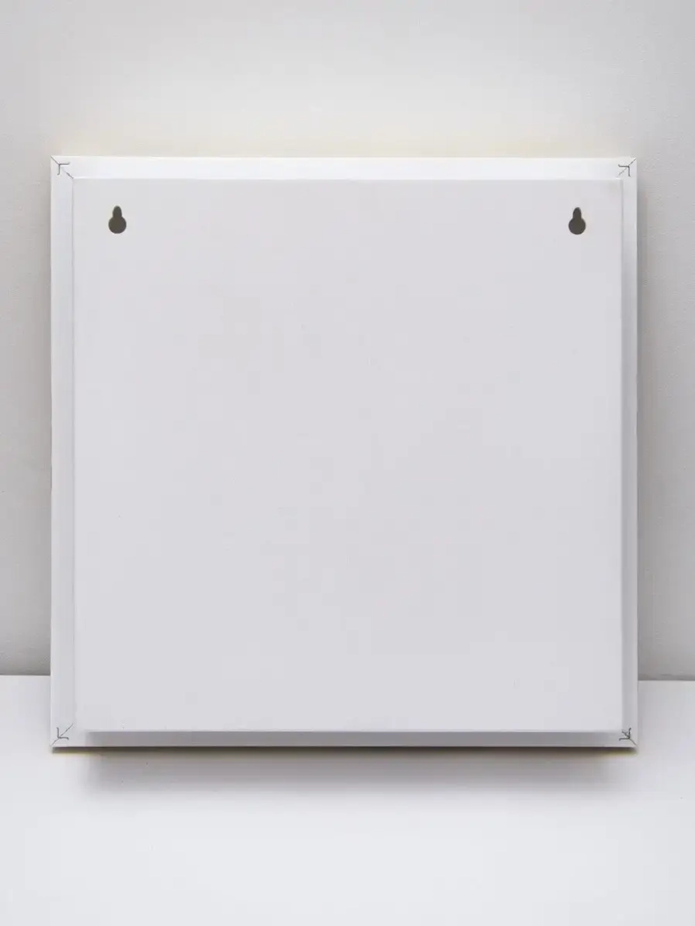 Полка настенная навесная