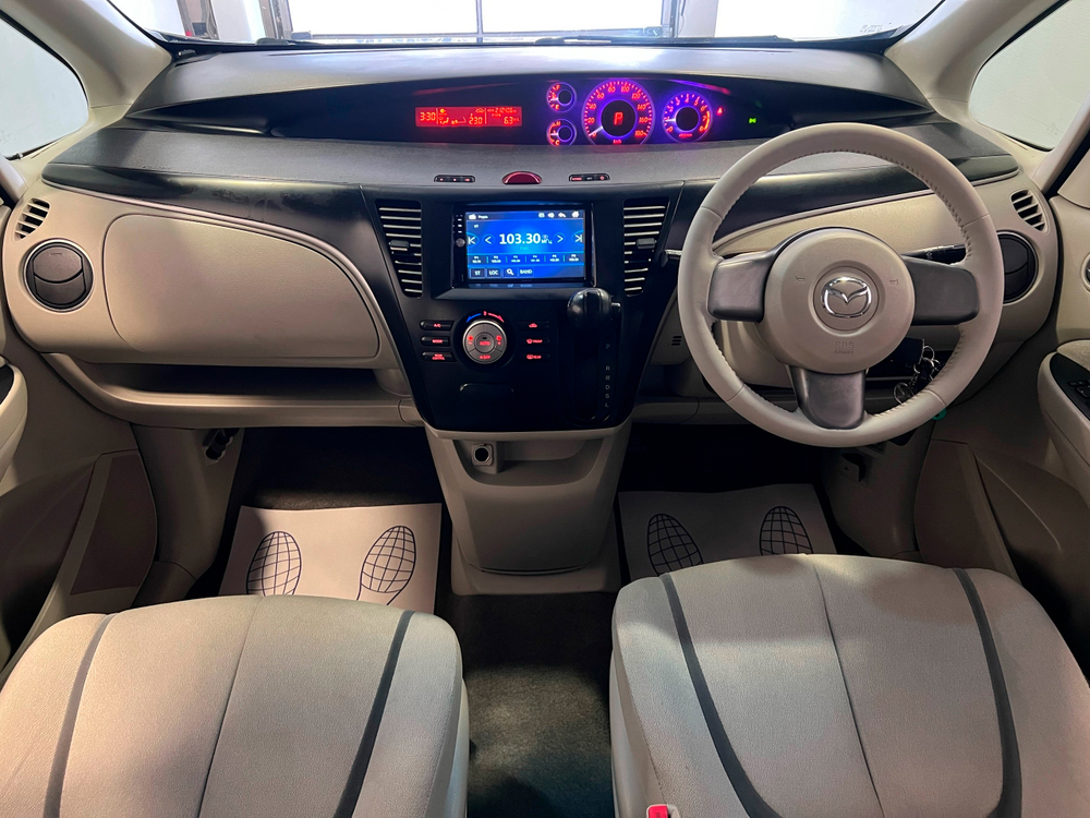 Mazda Biante, 2010 год