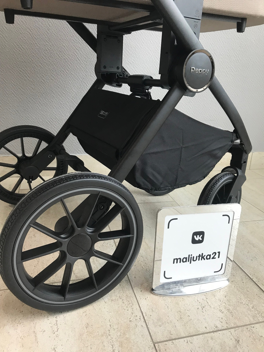 Коляска детская Peppy Monaco 2 в 1 Sandstone (песочный), рама черная