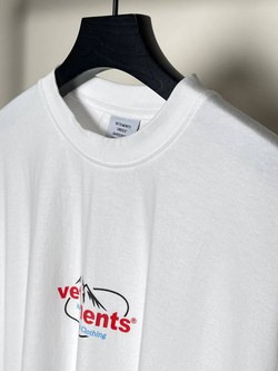 Футболка Vetements
