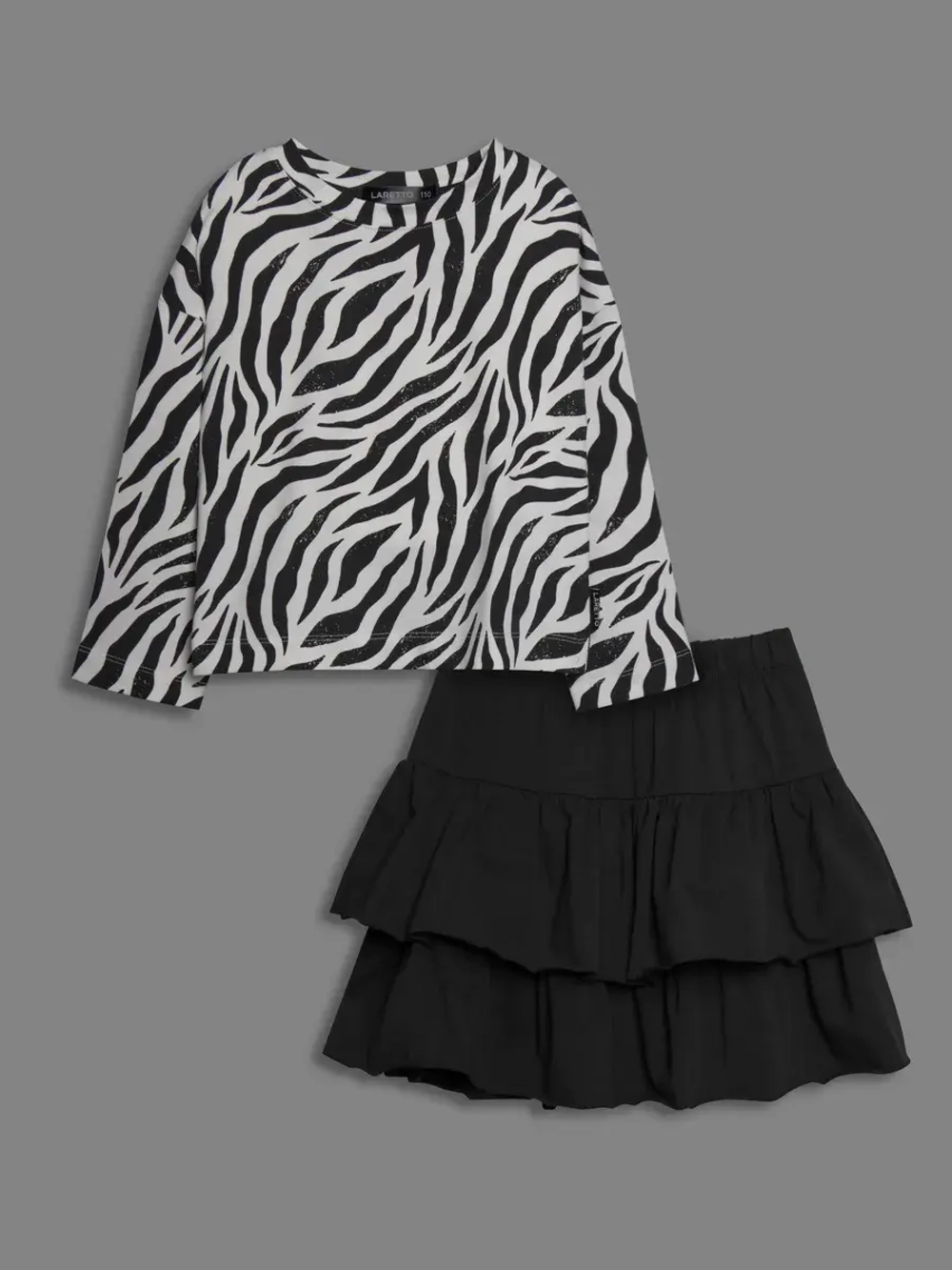 Летний костюм для девочки, лонгслив и юбка