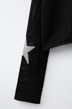 ZARA СВИТЕР С КАПЮШОНОМ И ЗВЕЗДОЙ, ЧЕРНЫЙ