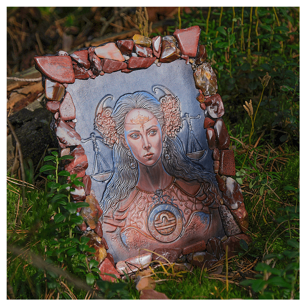 Картина из кожи «Невесомость»