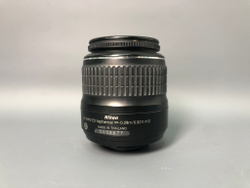 Nikon D3200 kit 18-55mm 3.5-5.6G VR 17000 кадров пробега.