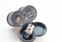 USB charger, 2in1, Cigarette lighter with 2 USB slots. Fast charge. Voltmeter Handlebar/10mm Mirror mount. Motowolf