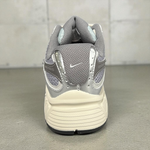 Nike V5 RNR • Silver Gray