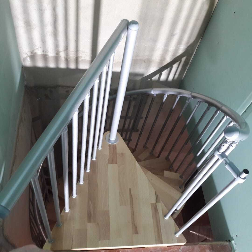 Винтовая лестница SPIRAL EFFECT