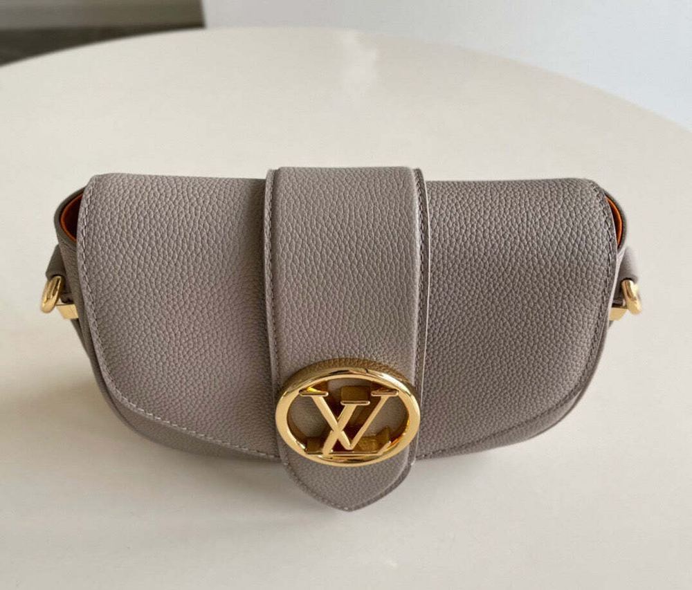 Louis Vuitton Pont 9 Soft PM