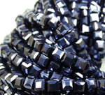 БВН008ДС3 Хрустальные бусины квадратные, цвет: черный AB непрозрачный, 3 мм, кол-во: 63-65 шт.