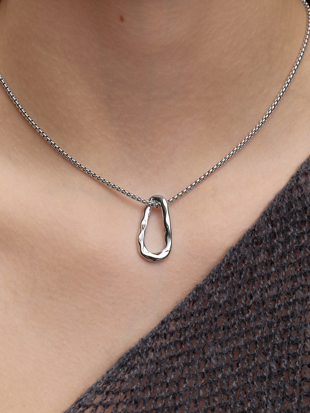 ЧОКЕР С ПОДВЕСКОЙ "CRUSH".