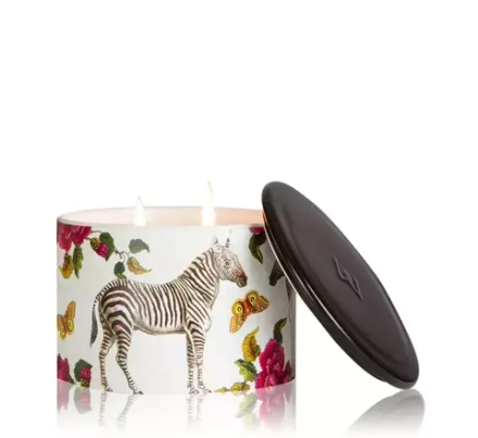 Wax Lyrical - Ароматическая свеча Street Mythology 10,5см 35ч Dahlia Bloom &amp; Forgotten Fern / артикул   SM0202  / GTIN 5015802245288