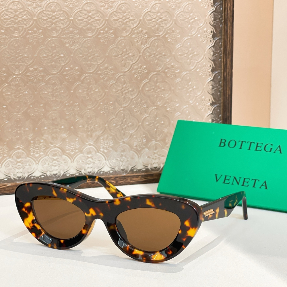 Bottega Veneta Glasses