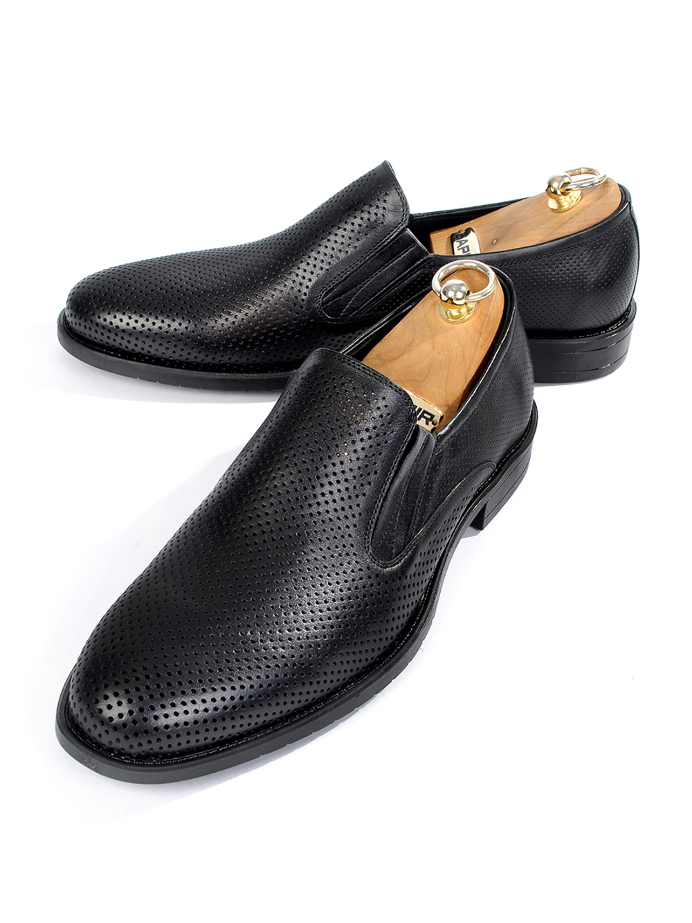 Классические туфли черного цвета летние Vorsh